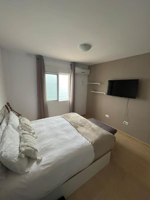 A Pie De Playa Con Vistas Al Mar. Apartment